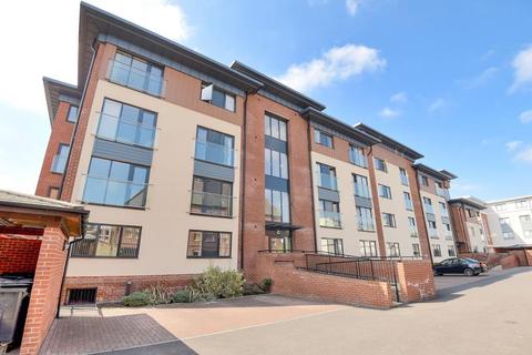 2 bedroom flat for sale - Newbury,  Berkshire,  RG14