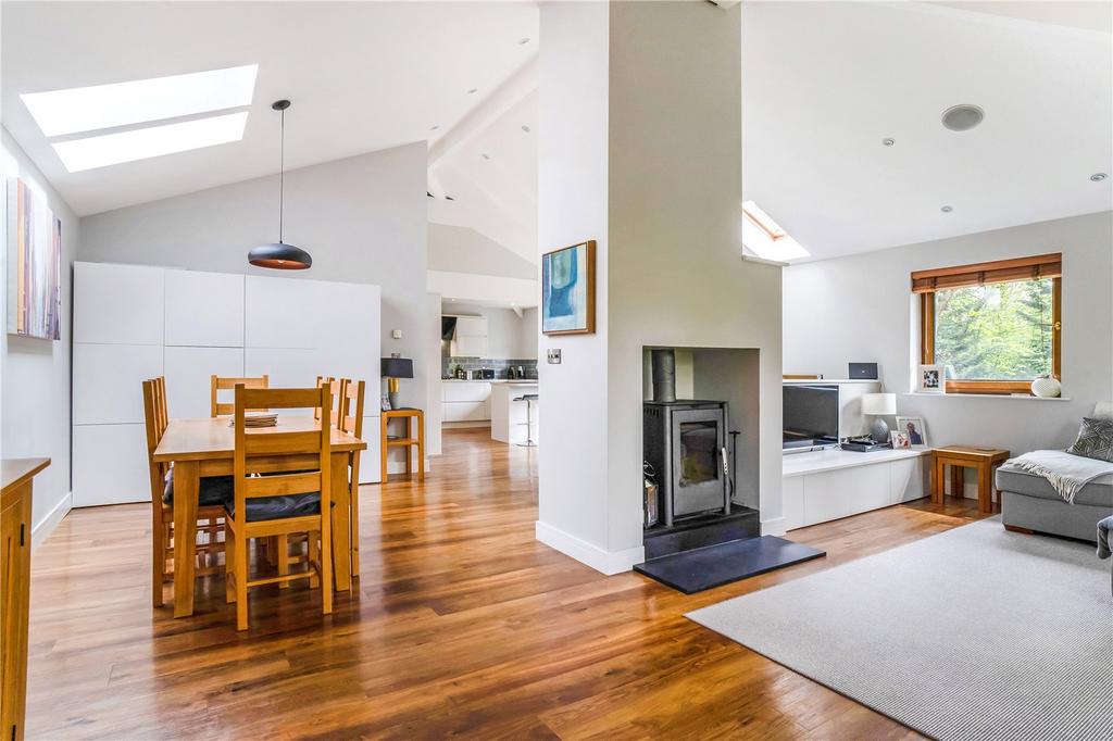 Ledmore Road, Charlton Kings, Cheltenham, Gloucestershire, GL53 4 bed
