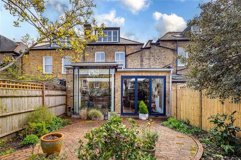 25 Granard Road, London, SW12 8UJ