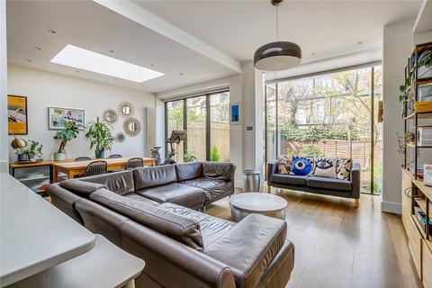 25 Granard Road, London, SW12 8UJ