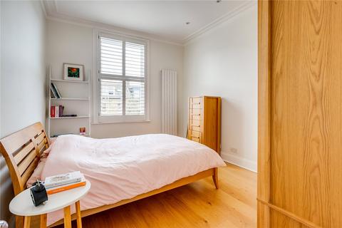 25 Granard Road, London, SW12 8UJ