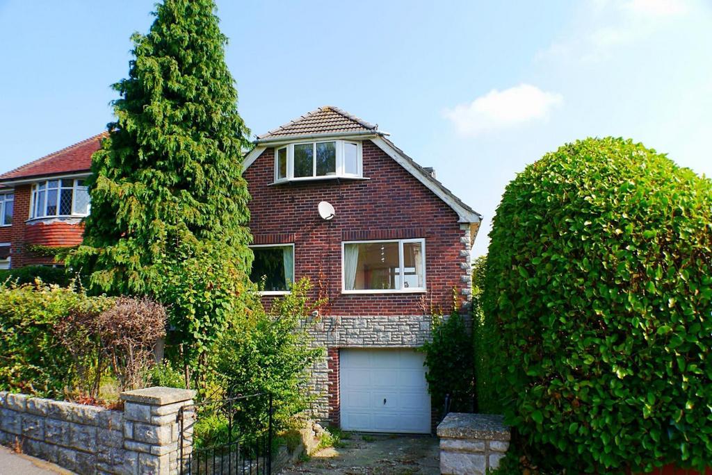 Queens Park 3 bed detached house for sale £525,000