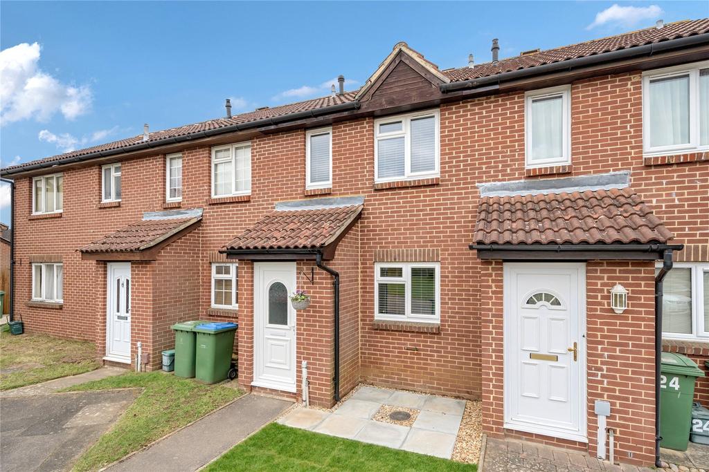 Telford Drive, Walton On Thames, Surrey, KT12 2 bed terraced house for sale £425,000