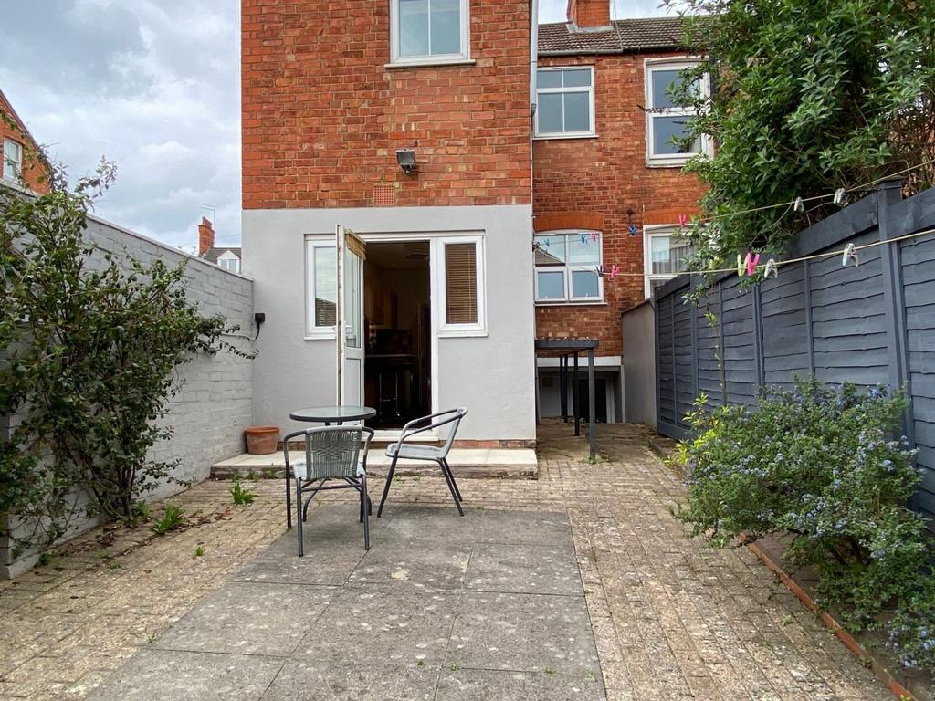 Rear garden