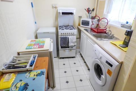 37 Munster Avenue, Blackpool, FY2 0HG