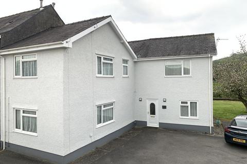 5 bedroom end of terrace house for sale, High Street, Llandovery, Carmarthenshire.