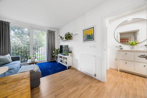 Flat 6, 8 Sail Street, London, SE11 6NQ