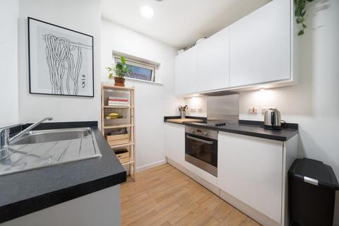 Flat 6, 8 Sail Street, London, SE11 6NQ