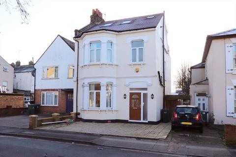 undefined, Acacia Grove, New Malden