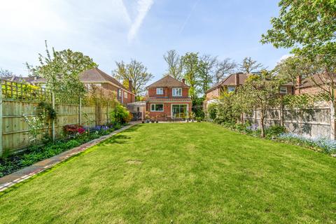 43 East Hill, Woking, GU22 8DQ