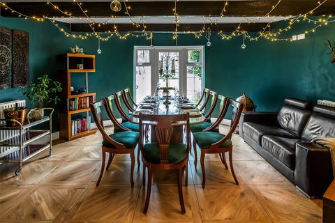 Court Lodge Oast London Road, Westerham, TN16 2DH