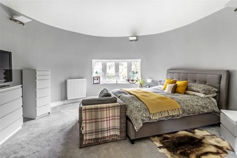 Court Lodge Oast London Road, Westerham, TN16 2DH