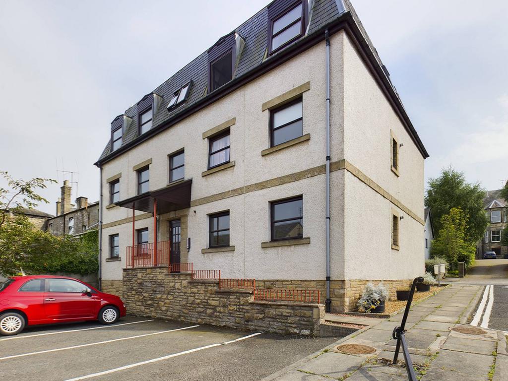 18A/6 Hopetoun Road, South Queensferry, EH30 9RA 2 bed flat for sale