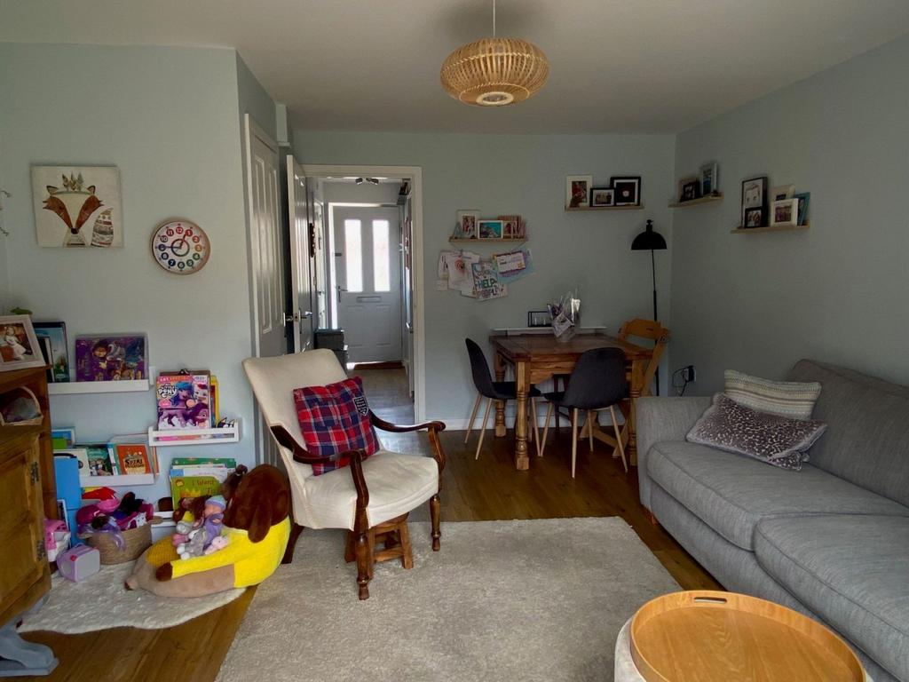 Lounge/dining room
