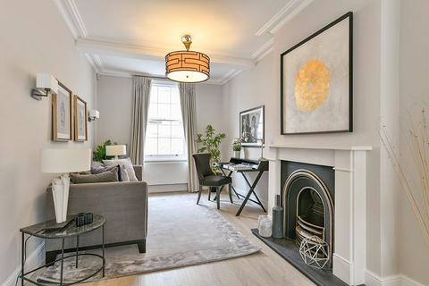 3 bedroom house for sale, Ovington Street, London