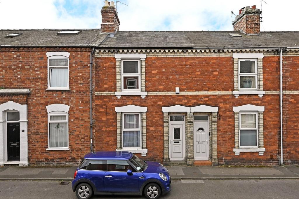 Ambrose Street, Fulford Road, York, YO10 3 bed terraced house £1,100