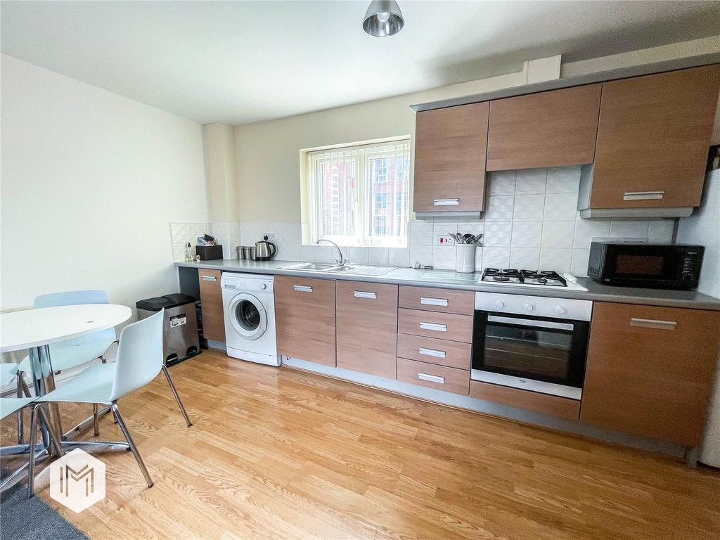 Valley Mill Lane, Bury, Lancashire, BL9 2 bed apartment £90,000
