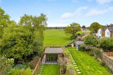 20 Summer Road, East Molesey, KT8 9LS
