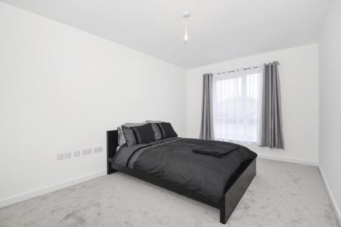 4 bedroom terraced house to rent, Harrow,  Greater London,  HA2