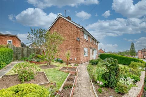 94a Foxlydiate Crescent, Redditch, B97 6NJ
