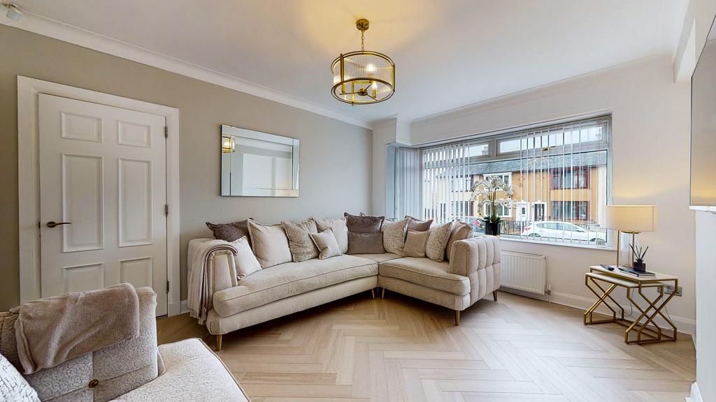 Gleniffer Drive, Barrhead G78 3 bed semidetached villa £205,000