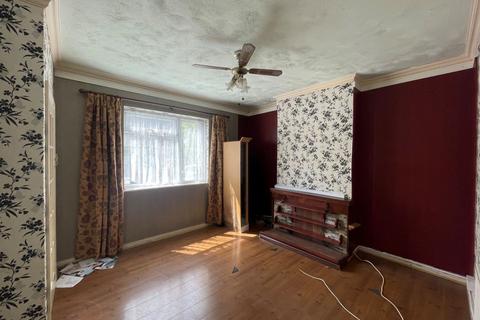60 Haycroft Road, Surbiton, KT6 5AU
