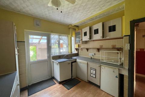 60 Haycroft Road, Surbiton, KT6 5AU
