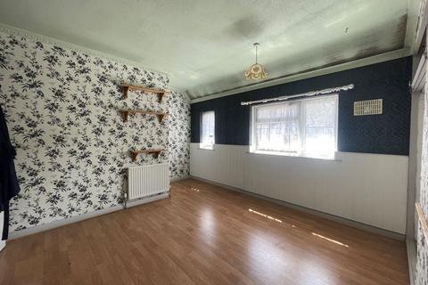 60 Haycroft Road, Surbiton, KT6 5AU