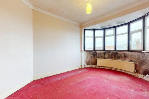 100 The Ridgeway, London, NW9 0UG