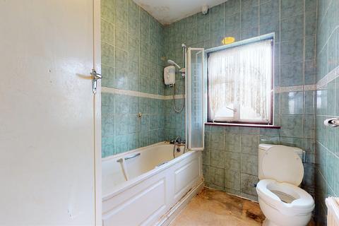 100 The Ridgeway, London, NW9 0UG