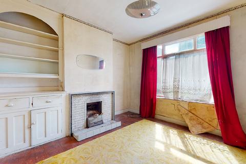 75 Sanderstead Road, London, E10 7PW