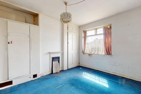 75 Sanderstead Road, London, E10 7PW