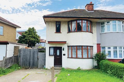 53 Collier Row Road, Romford, RM5 2AU