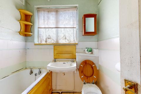 53 Collier Row Road, Romford, RM5 2AU