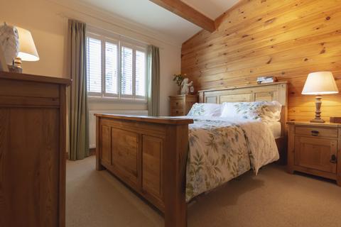 2 bedroom lodge for sale, Beechwoods, Button Bridge, Kinlet, DY12 3HS