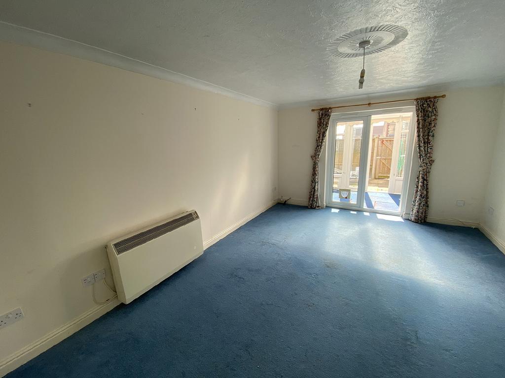 20 Lane, Shaftesbury, Dorset 2 bed terraced house £100,000