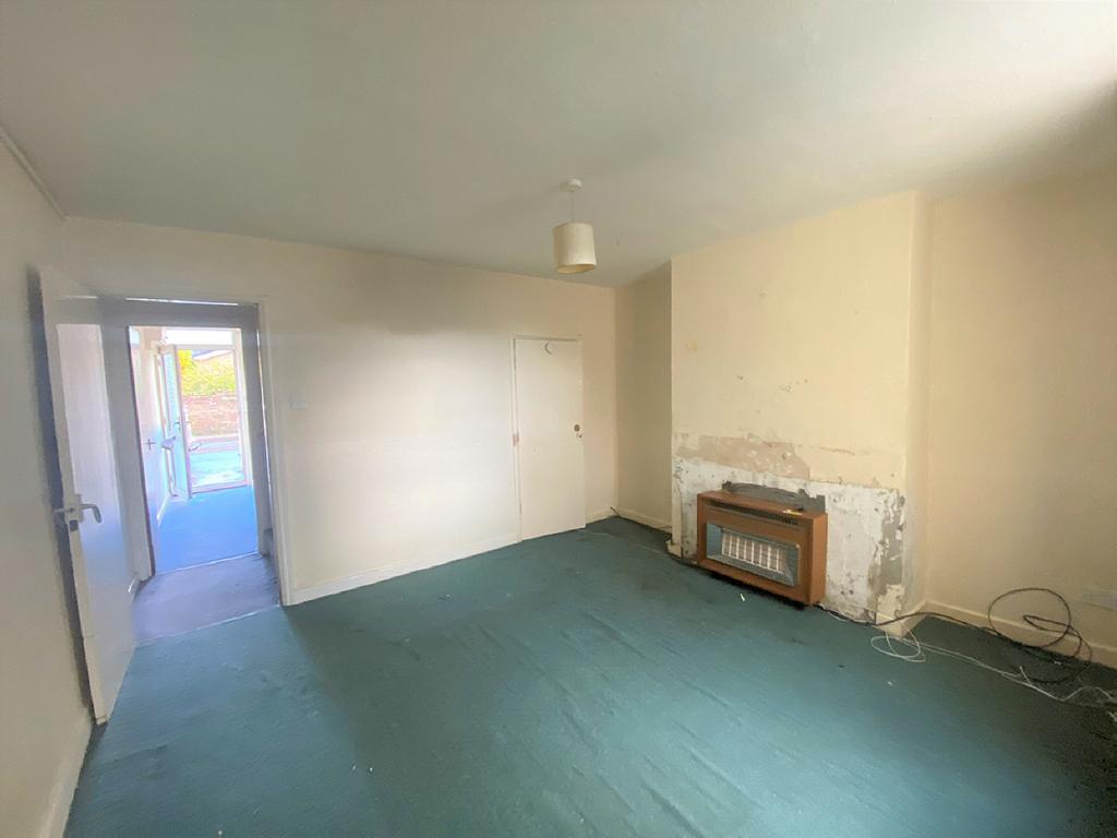 3 Thompsons Terrace, Flimby, Maryport 2 bed terraced house £10,000
