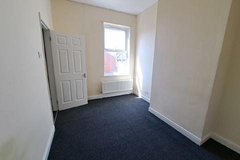 62 Duke Street, Grimsby, DN32 7RT
