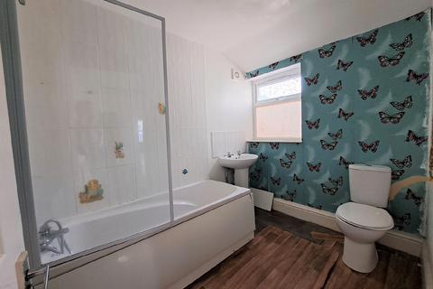 62 Duke Street, Grimsby, DN32 7RT