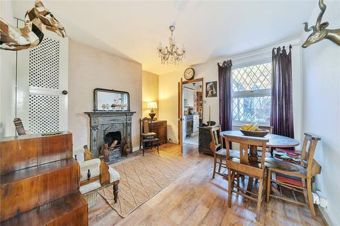 68 Lower Green Road, Esher, KT10 8HB