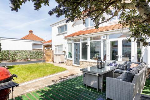5 bedroom semi-detached house for sale, Green Road, St. Clement, Jersey . JE2 6PQ