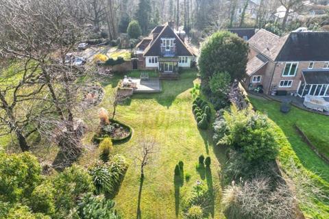 Glen Hurst Pear Tree Lane, Shorne, Gravesend, DA12 3JT