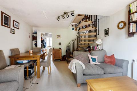 8 Fettiplace Close, Appleton, Abingdon, OX13 5LQ