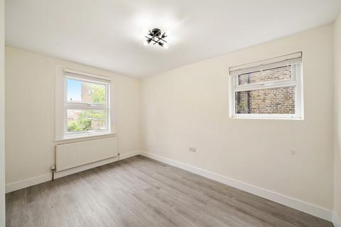 1 bedroom flat to rent, Portnall Road, London