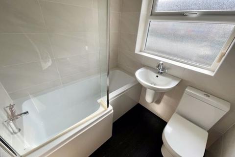 20 Boxhall Road, Elland, HX5 0DE