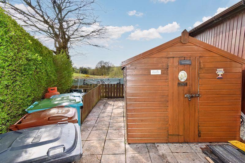 Side Garden &amp; Shed