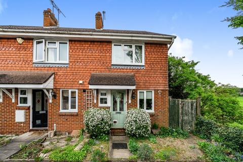2 bedroom end of terrace house to rent, Ferns Mead, Farnham, Surrey, GU9