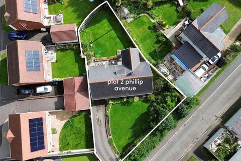 4 bedroom detached bungalow for sale, 2 Philip Avenue, Bridgend, CF31 4DH