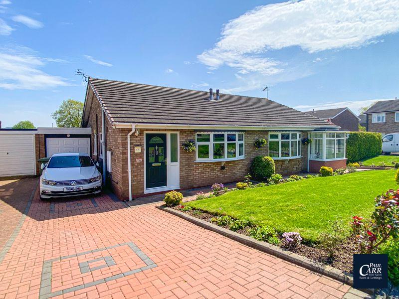 Walnut Drive, Cannock, WS11 6NF 2 bed semidetached bungalow £270,000