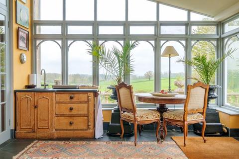 undefined, Lindridge, Teignmouth